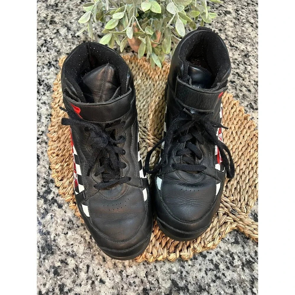 Racerz 90's Sneakers size 9.5 mens